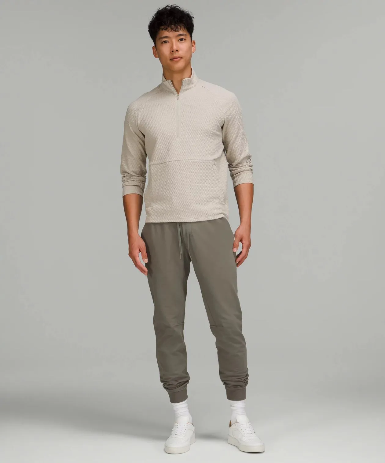 The Best Sweatpants for Tall Men: A Comprehensive Review