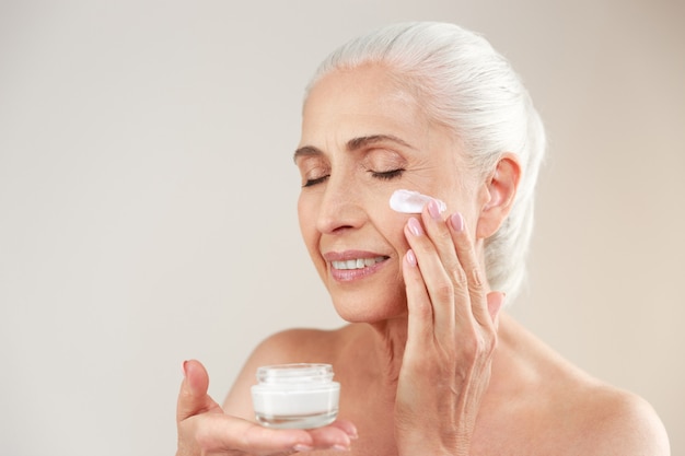 Professional Anti Aging Facial Treatments