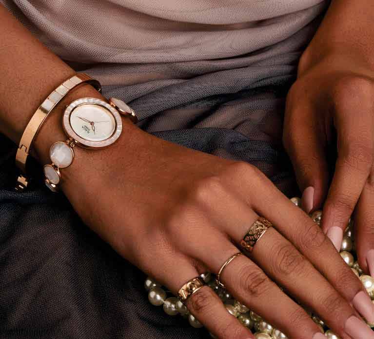 Titan Raga Power Pearls