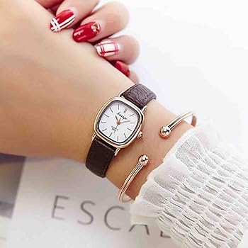 Analog Watch with a Thin Leather Strap