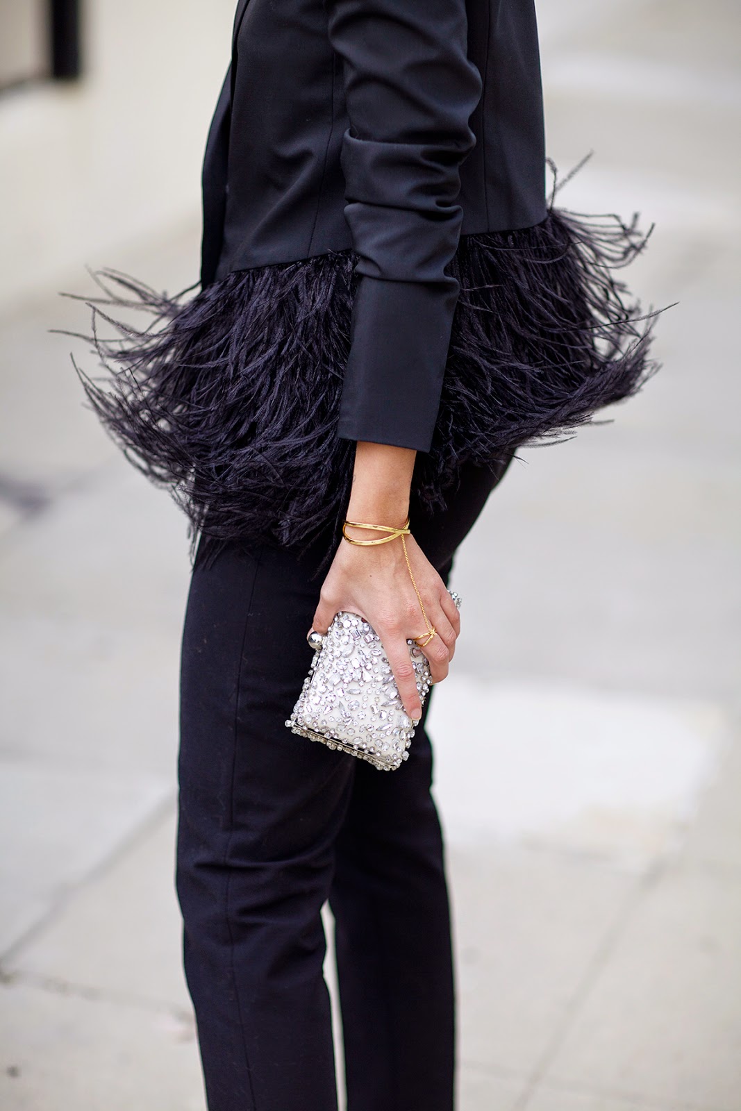 How To Wear Feathers (Without Looking Like A Bird)  Closetful of Clothes