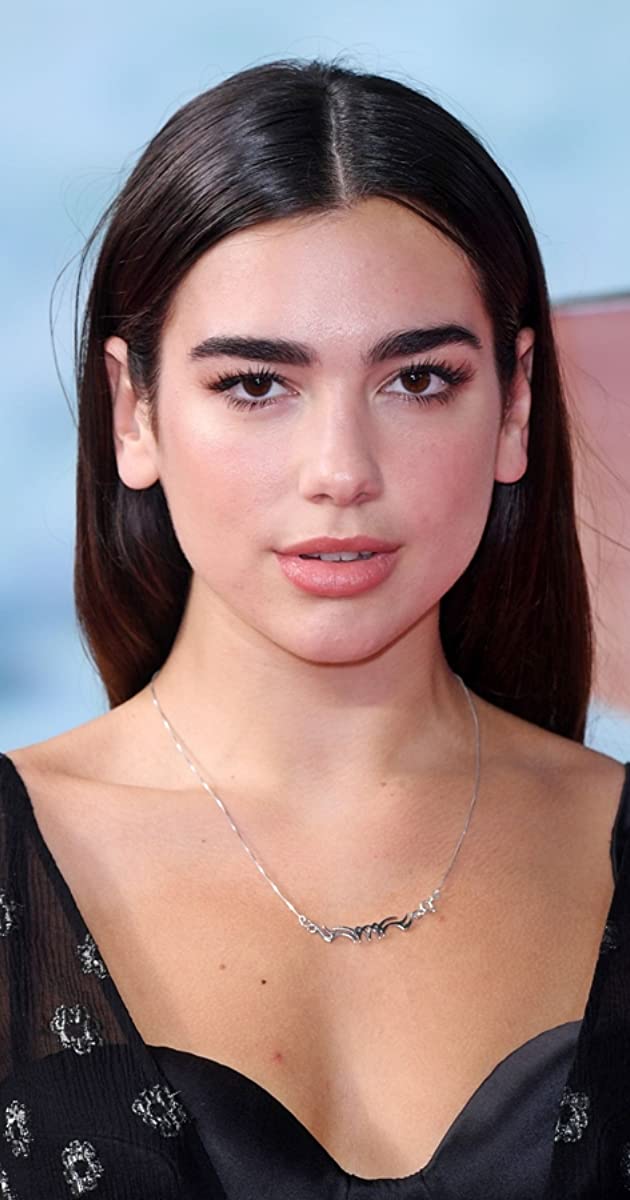 Dua Lipa -Fashion Sootra