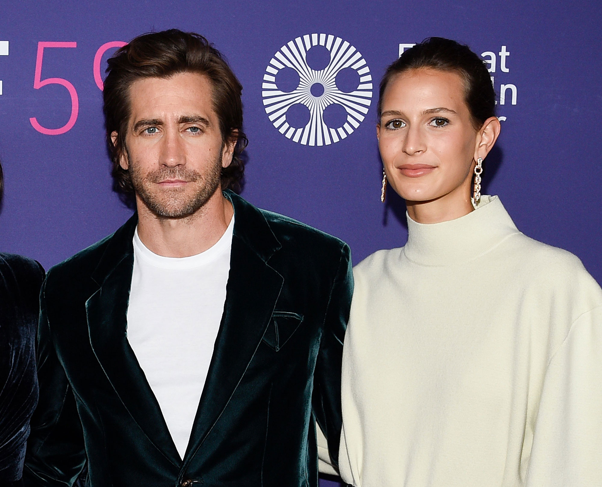 Jake Gyllenhaal, Girlfriend Jeanne Cadieu's Relationship Timeline